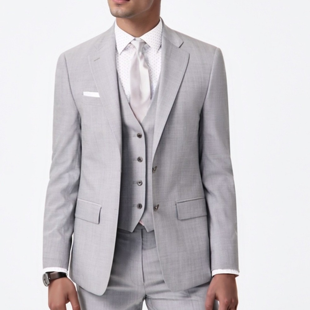 Calvin Klein Men Maxwell Suit Jacket 48R Light Grey Slim Fit Quiet Luxury NWT